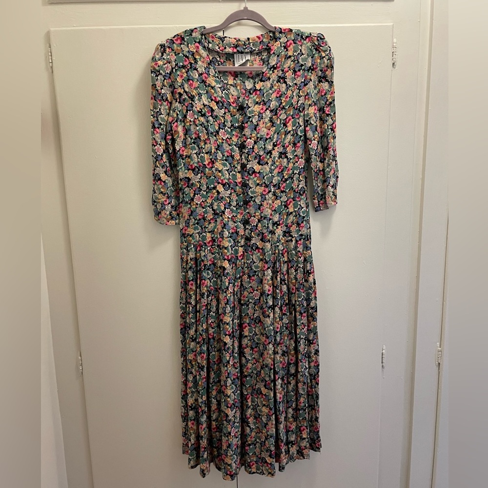 90’s Ivy Brand Floral Dress Faceted Buttons